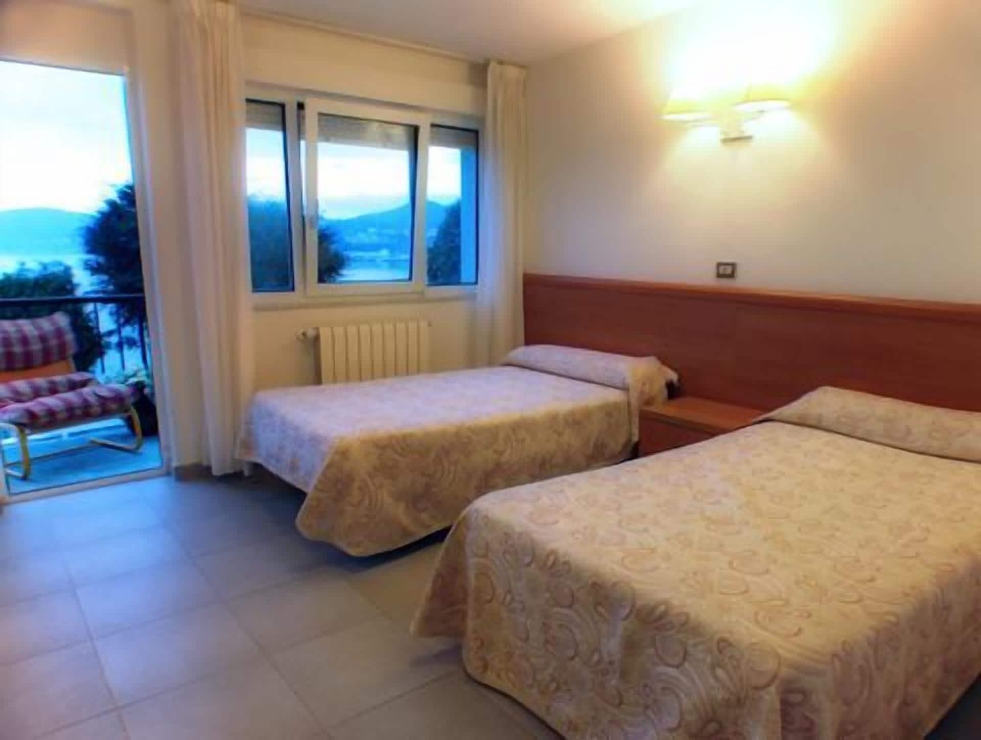 Hotel Las Sirenas Viveiro Room photo
